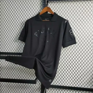 Camisola Retrô Seleção Brasil 2013/14 - preta