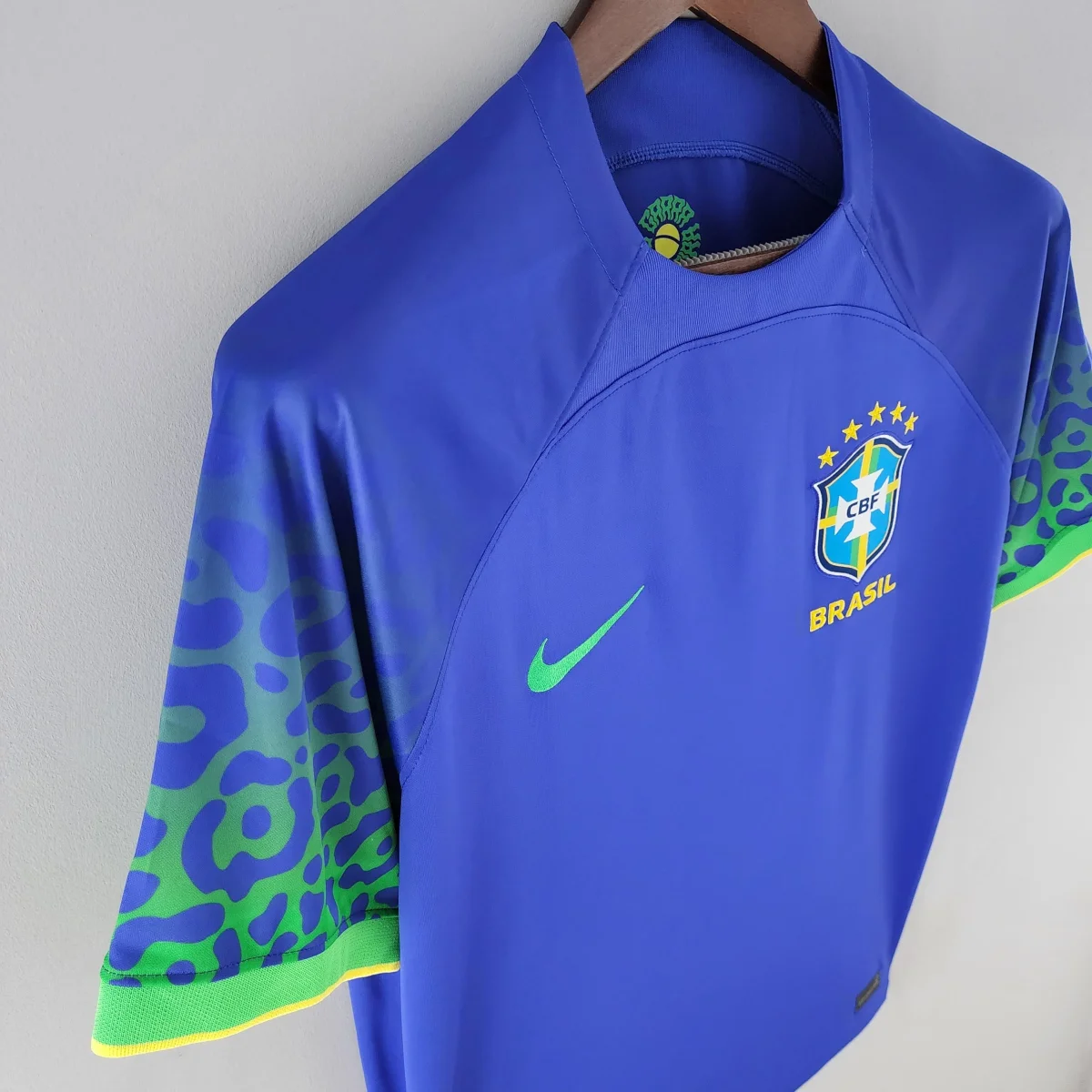 CAMISOLA BRASIL II COPA DO MUNDO 2022 homem - Image 7
