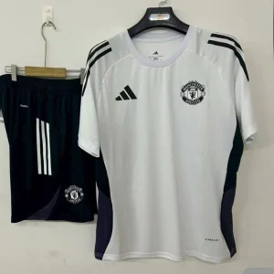 CONJUNTO TREINO MANCHESTER UNITED BRANCO 25/26 - COM MANGAS